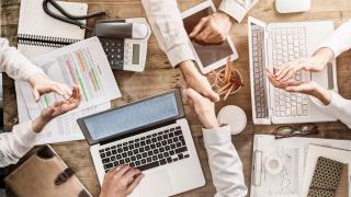 desk collaboration 