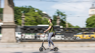 e-scooter rider